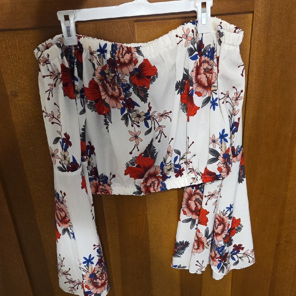 Floral Off-Shoulder Top